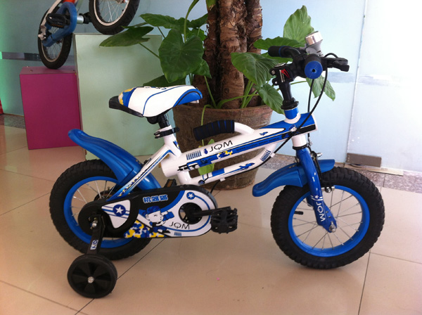 機(jī)器貓發(fā)現(xiàn)者12#藍(lán)025自行車