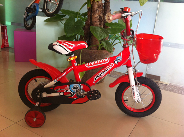 機器貓新凱迪紅色自行車