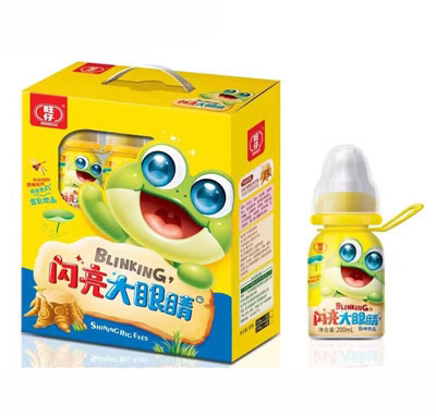 旺仔閃亮大眼睛12瓶禮盒黃.jpg 旺仔閃亮大眼睛12瓶禮盒黃.jpg