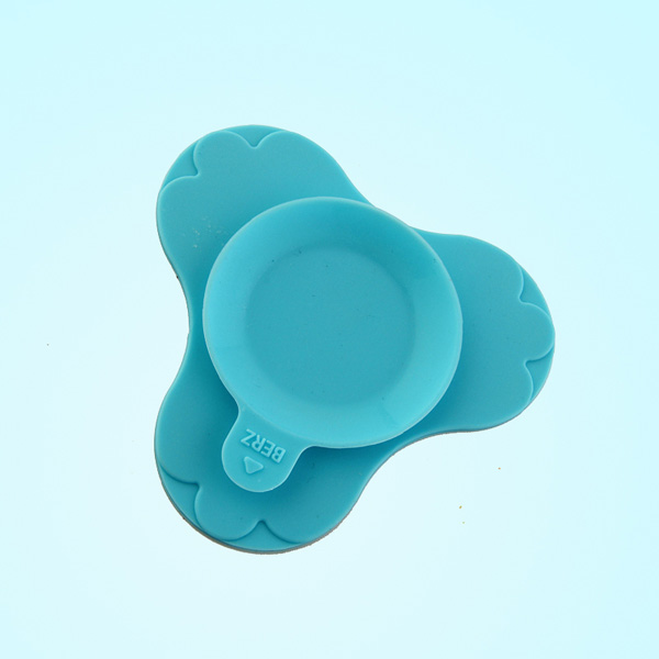 貝氏兒童碗硅膠吸盤(pán)防摔防燙工具藍(lán)色.jpg 貝氏兒童碗硅膠吸盤(pán)防摔防燙工具藍(lán)色.jpg